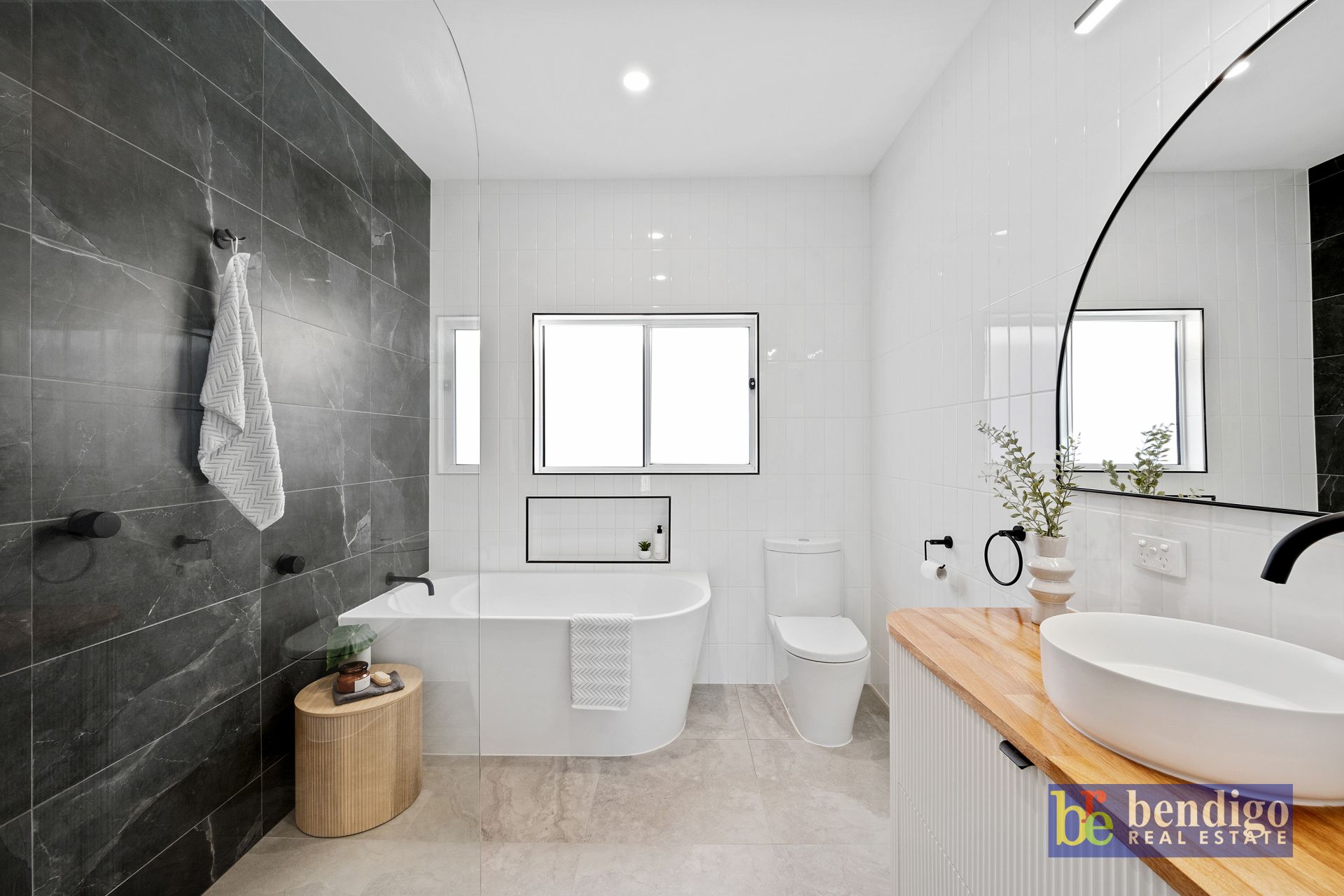 3 Taylor Street Kangaroo Flat VIC, Flat - Thumbnail 7