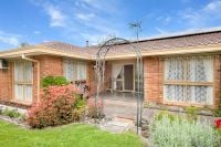 178 Mcmahons Road, Frankston VIC