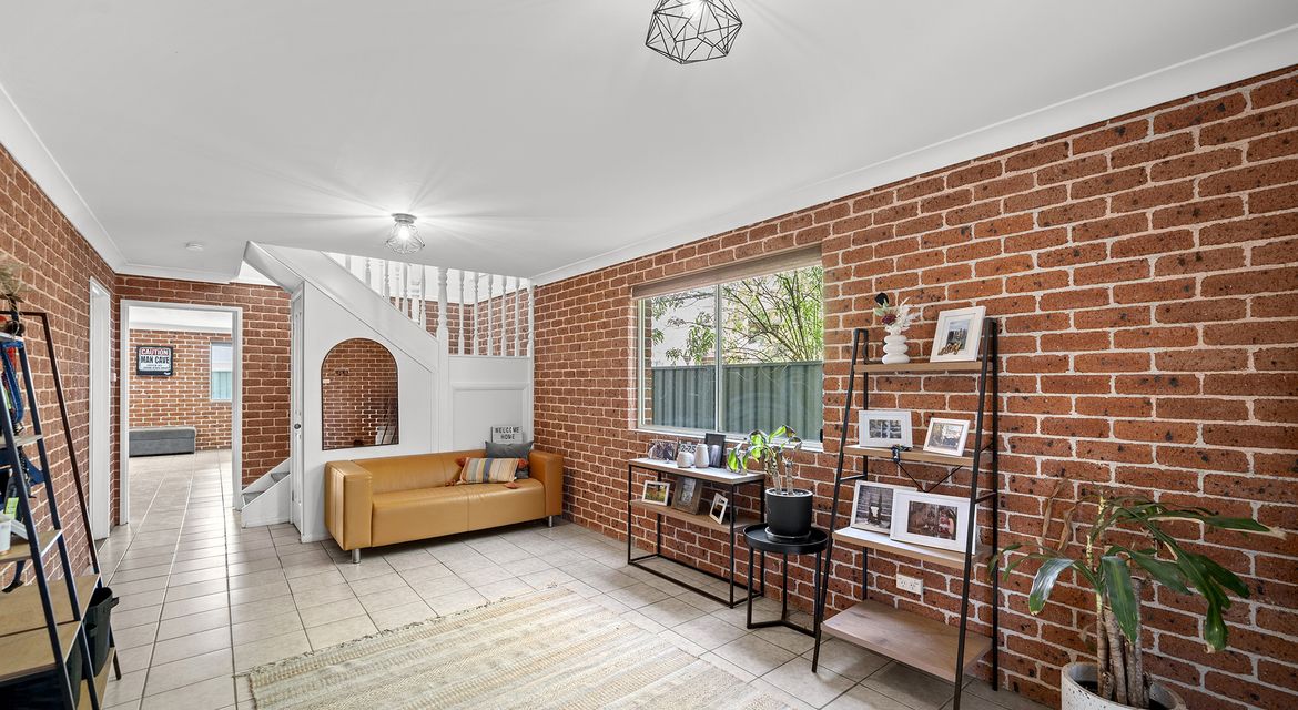 Mcgraths Hill 2/25 Mcgrath Road