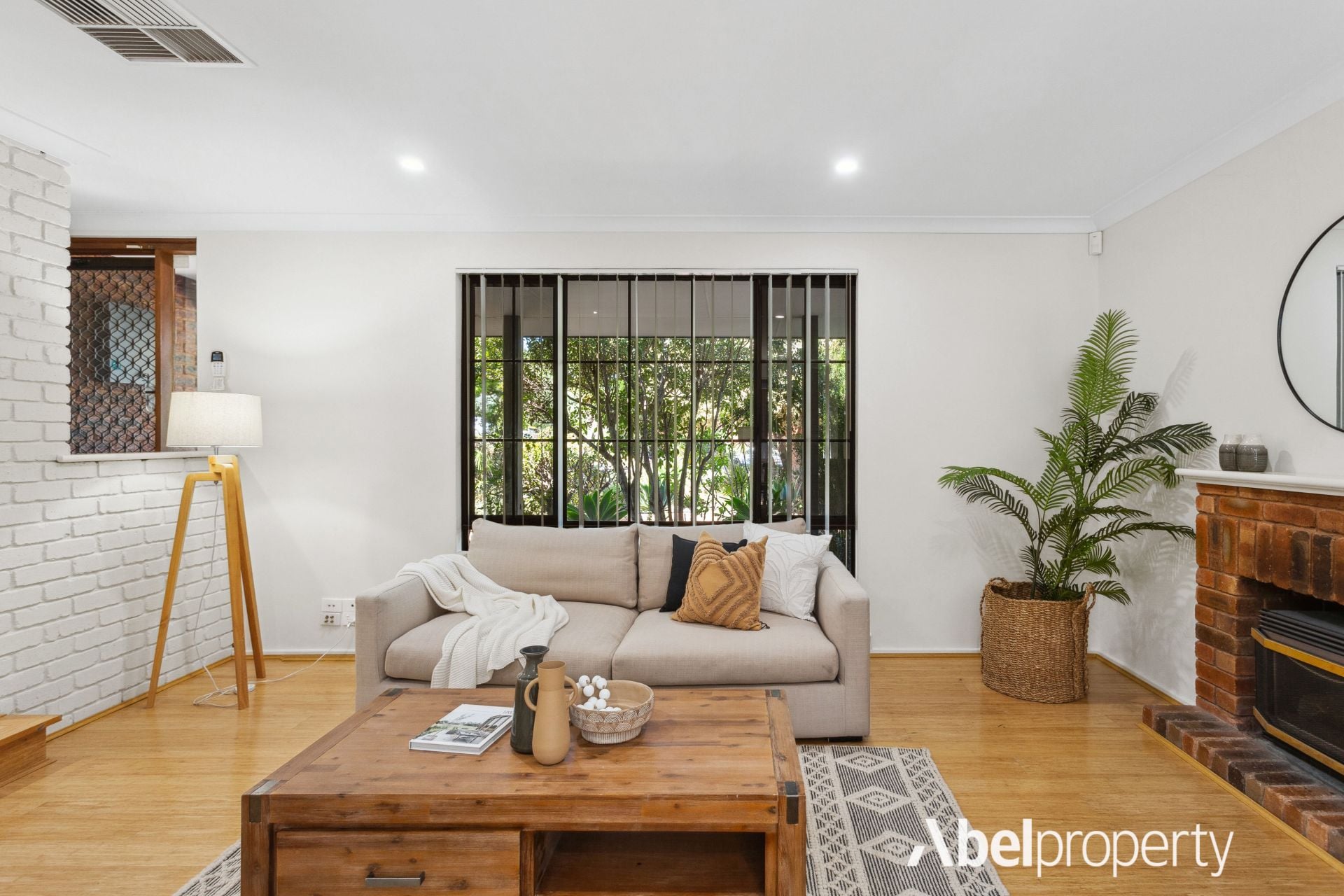 23 Minda Place Wanneroo WA, Wanneroo - Thumbnail 2