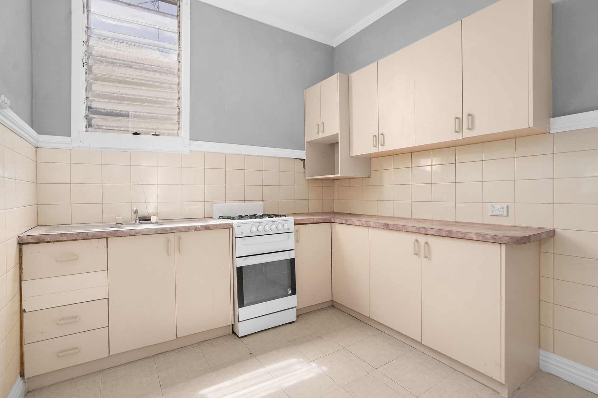 319 Armstrong Street North, Soldiers Hill, Soldiers Hill - Thumbnail 6