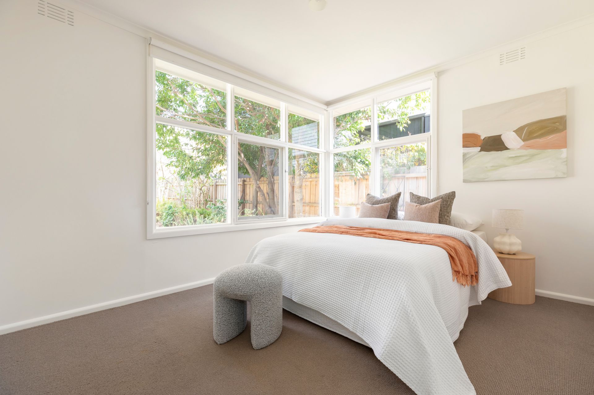 20 Bayside Crescent, Hampton, Hampton - Thumbnail 8