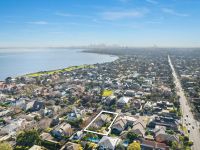 26 Bay Street, Brighton, Brighton - Thumbnail 2
