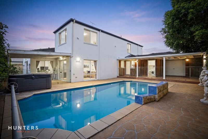 111 Chepstow Drive, Castle Hill