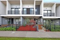 24 Macedon Parade, Wollert