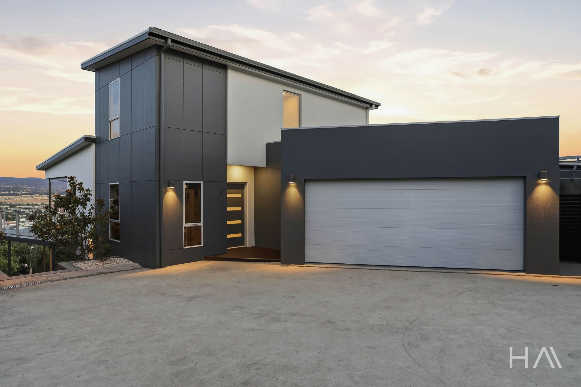 2/69 Lachlan Parade Trevallyn, Trevallyn - Thumbnail 2