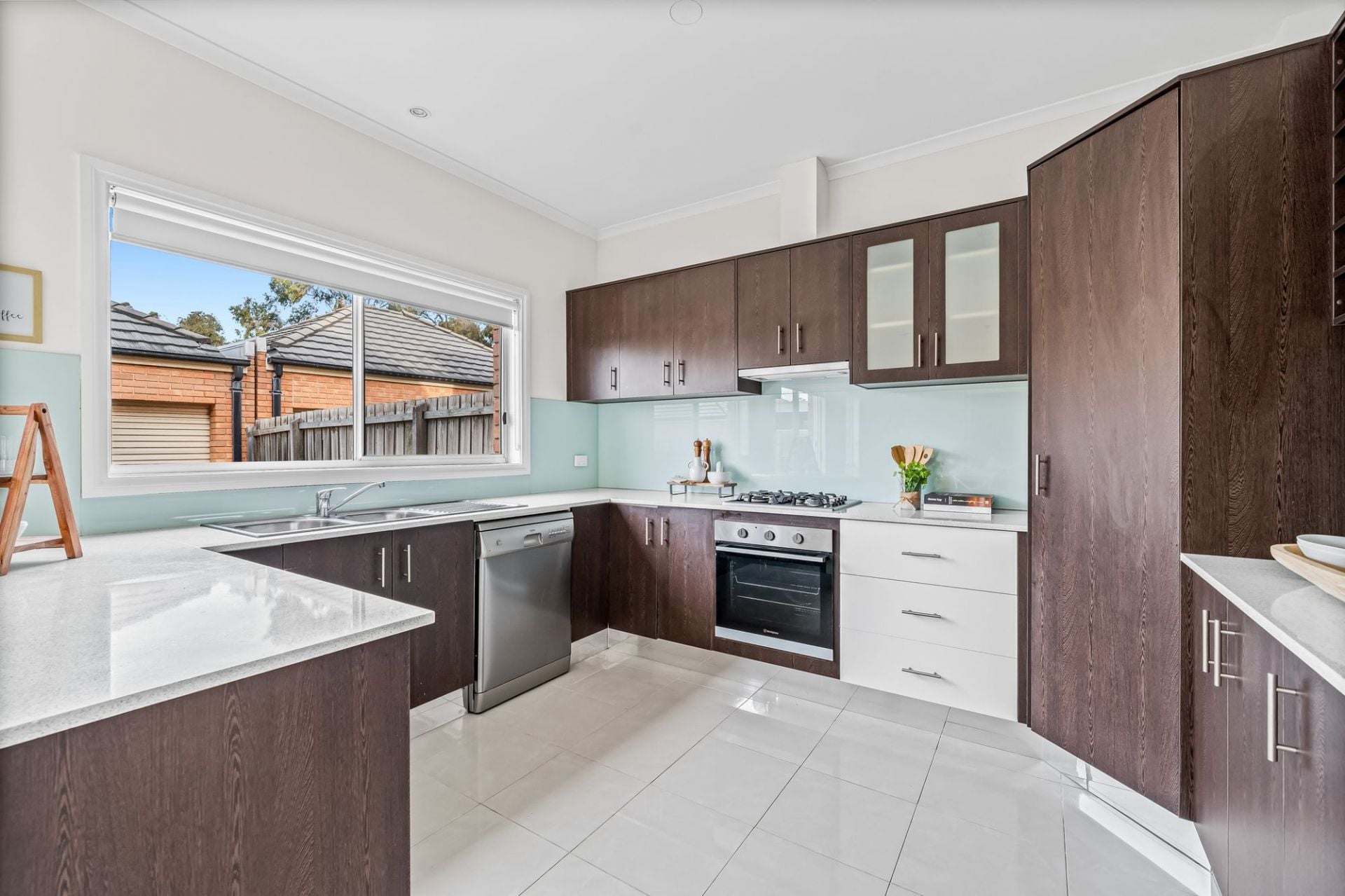 Stylish, Spacious & Superbly Positioned