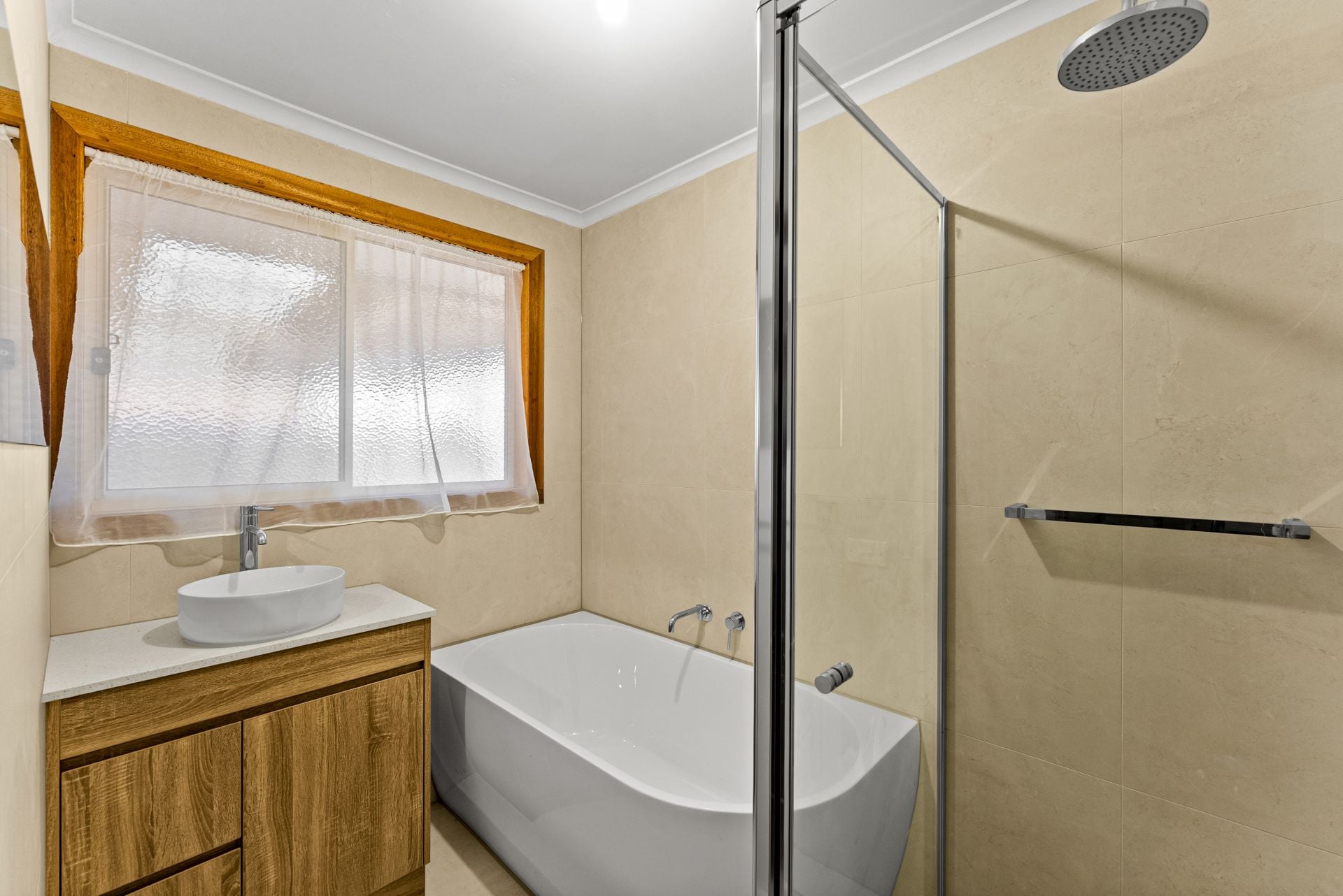 Comfortable, Convenient & Full of Potential in a Quiet Court