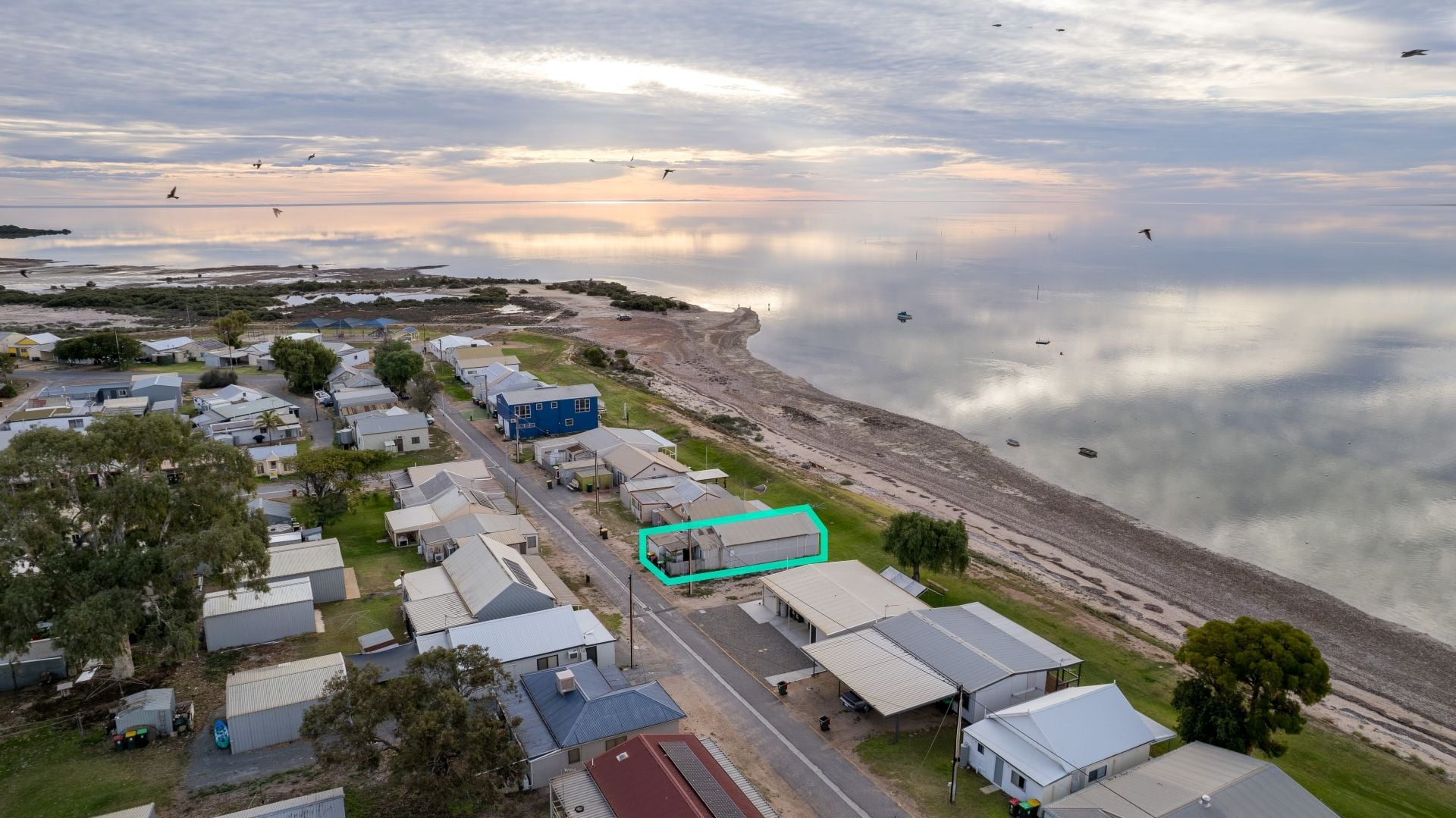 122 Whiting Road Fisherman Bay SA, Fisherman Bay - Thumbnail 2