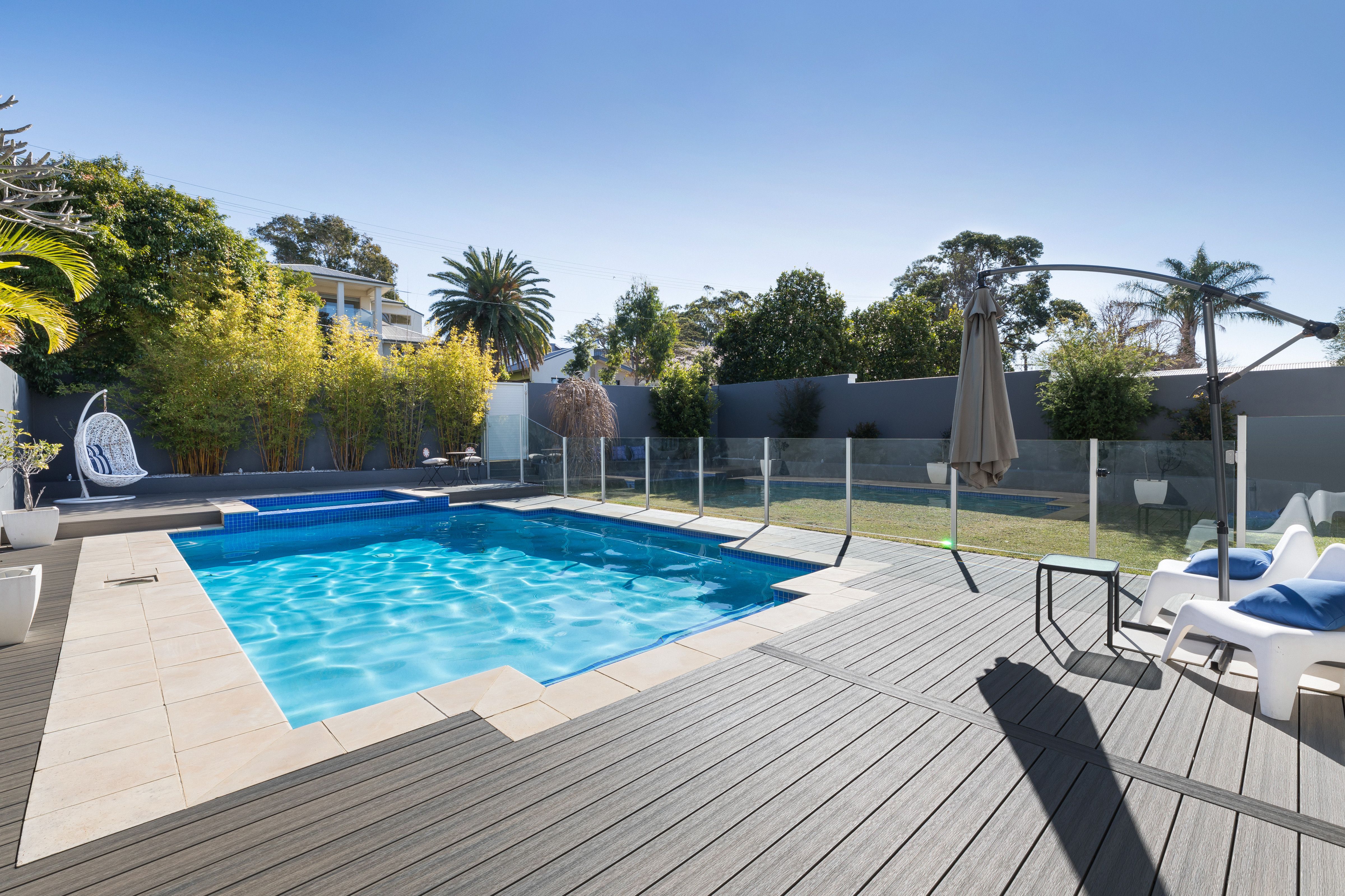 3 Hazel Place BURRANEER 2230