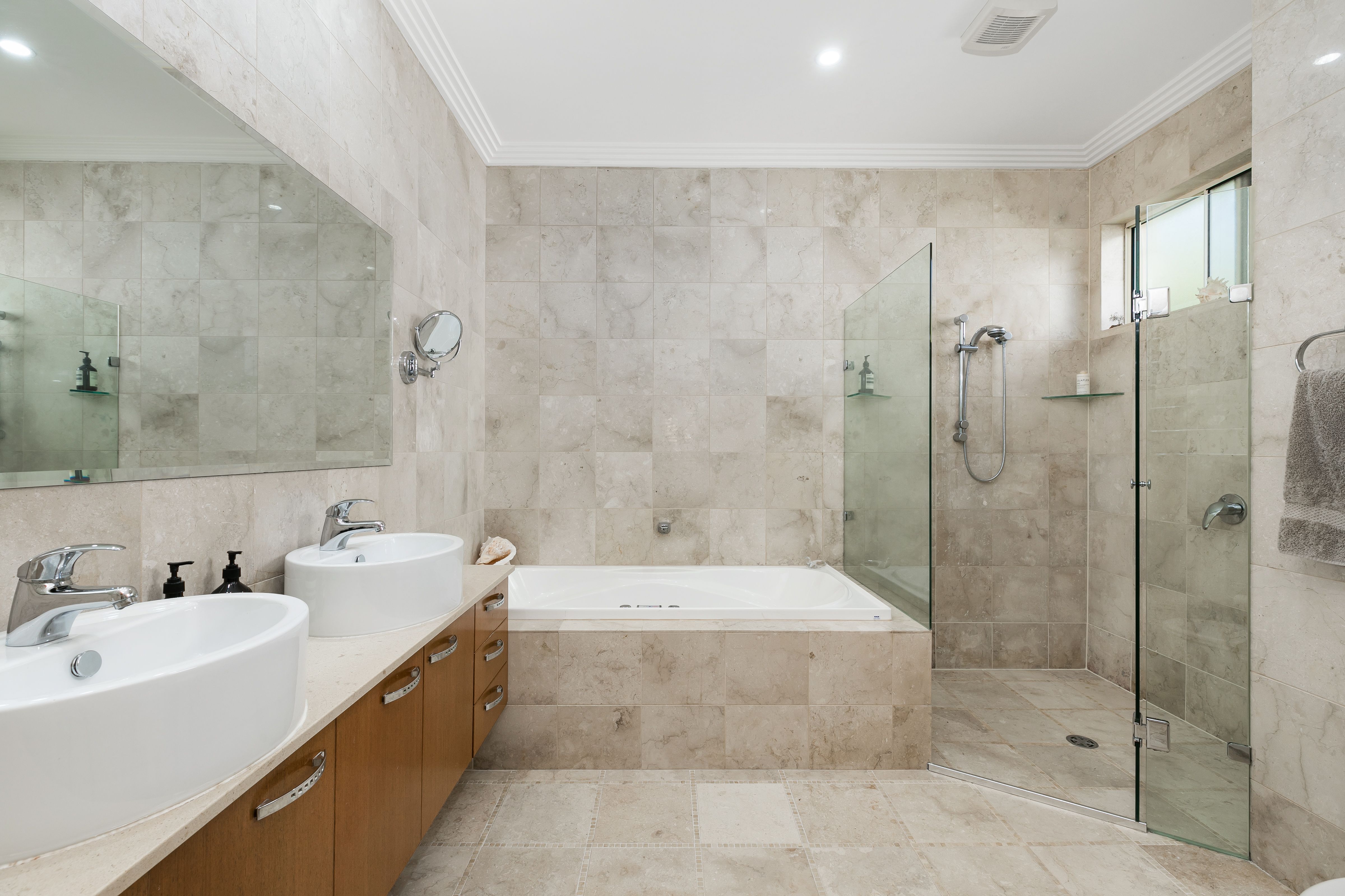132a Kangaroo Point Road KANGAROO POINT 2224