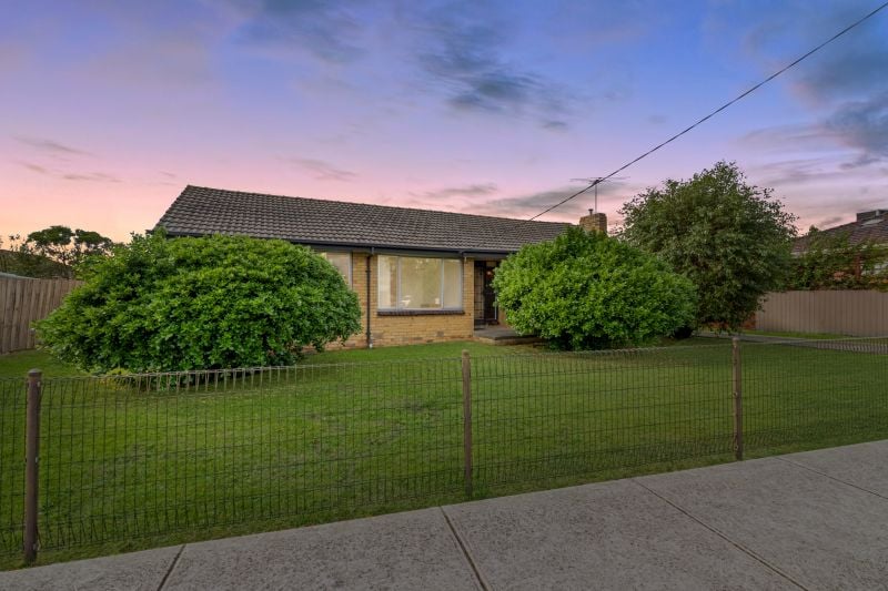 380 Station Street, Lalor