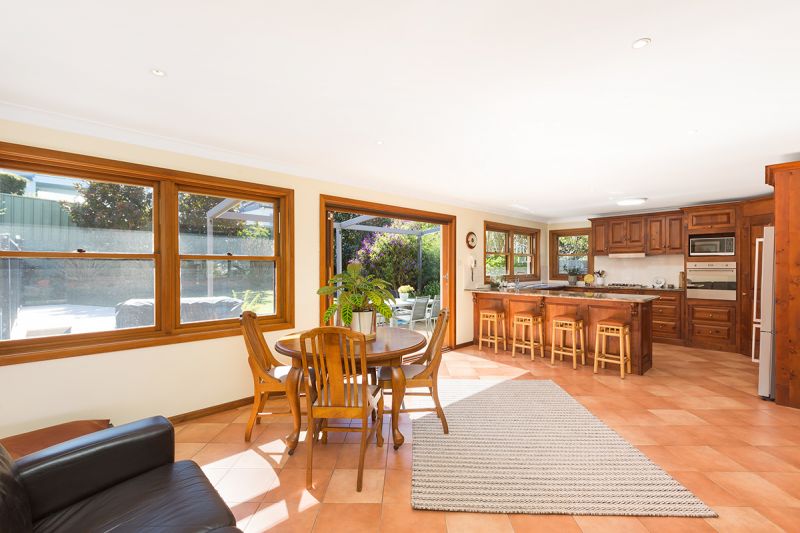 35 Glaisher Parade, CRONULLA, Cronulla - Thumbnail 5