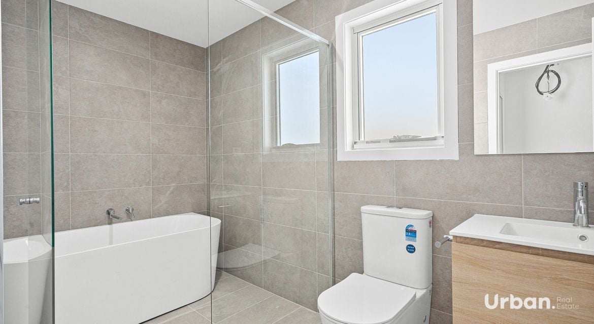 Tullimbar 6 Benandarah Way