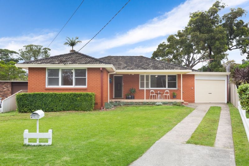 10 Sindone Place CARINGBAH 2229
