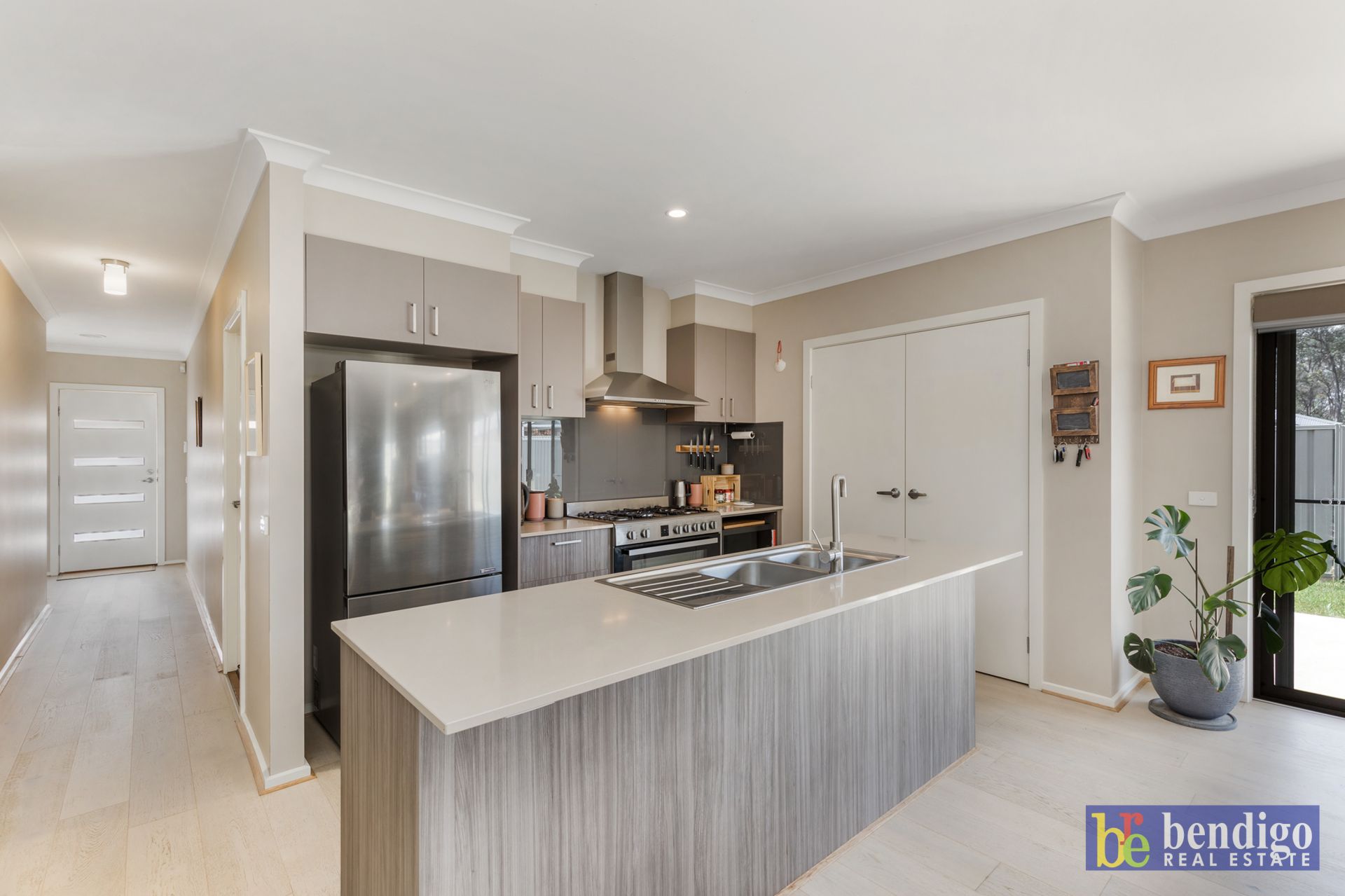 26 Blossom Drive Epsom VIC, Epsom - Thumbnail 5