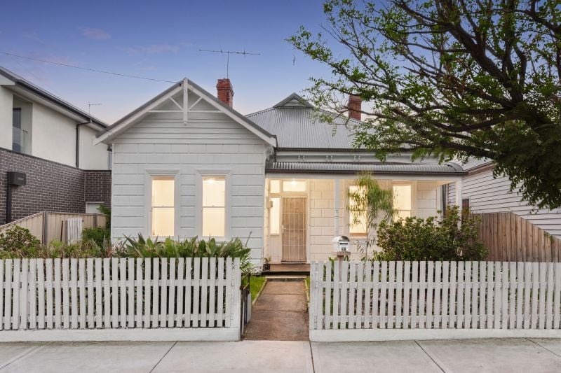 68 Beaconsfield Parade, Northcote