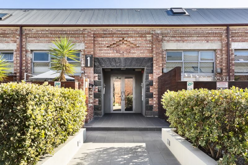 1/1 Industry Lane, Coburg