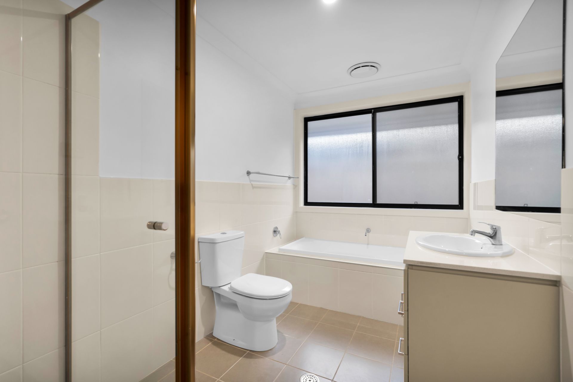 32 Carter Street, Oran Park, Oran Park - Thumbnail 8