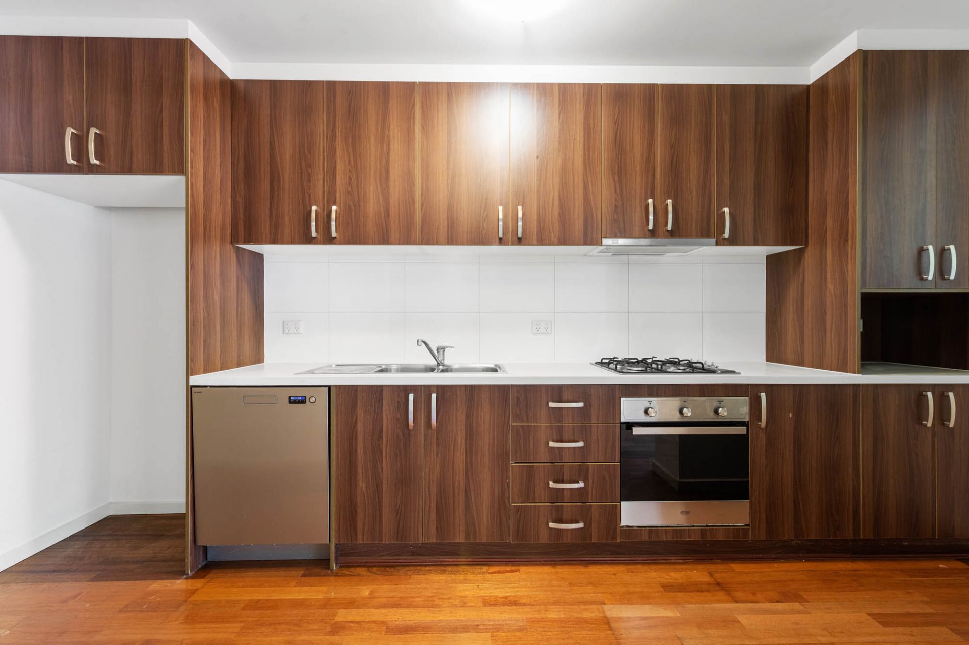 1/374 Dandenong Road, Caulfield North - Thumbnail 5