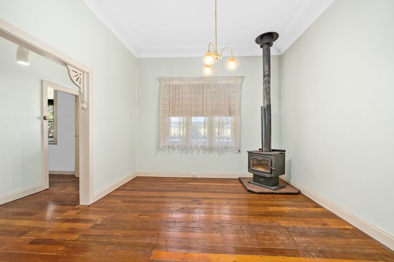 17 Derwent Road, BRINGELLY NSW 2556, Bringelly - Thumbnail 4