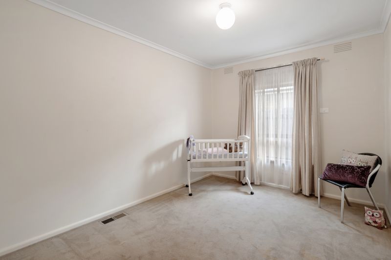 29 Burbank Drive, Reservoir