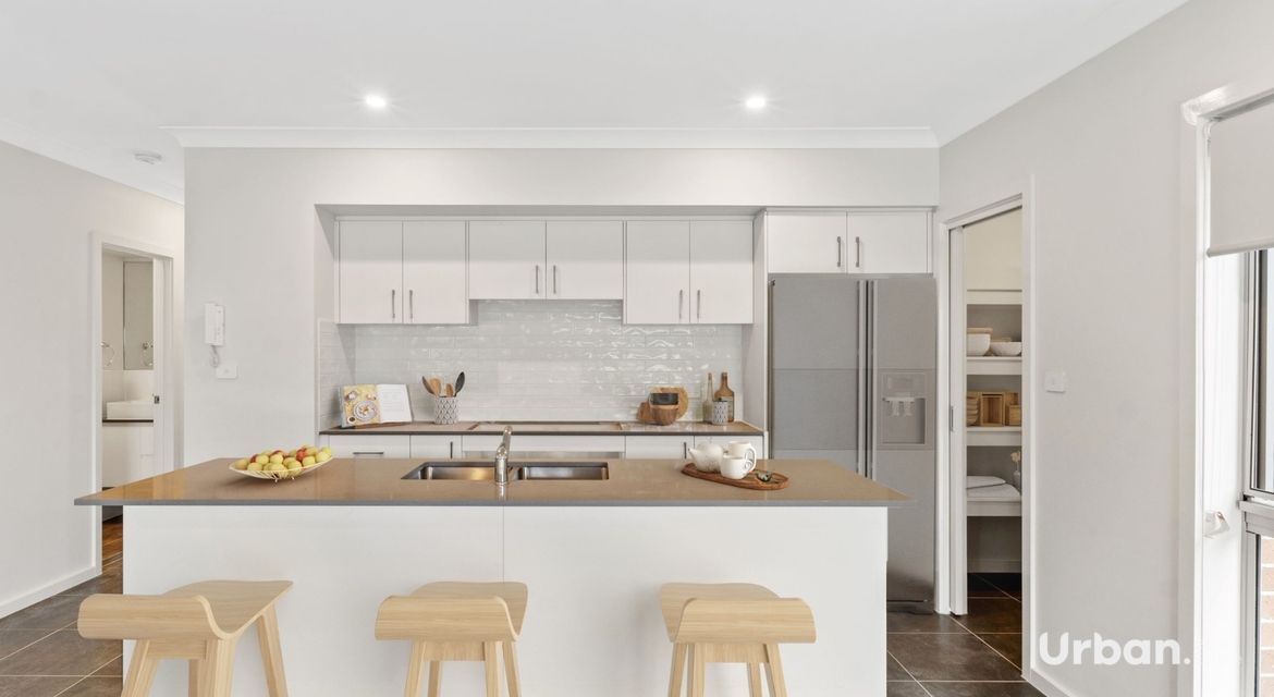Gables 6 Saltbush Way