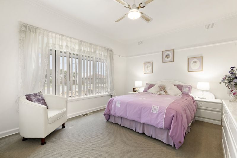 52 Allenby Avenue, Reservoir