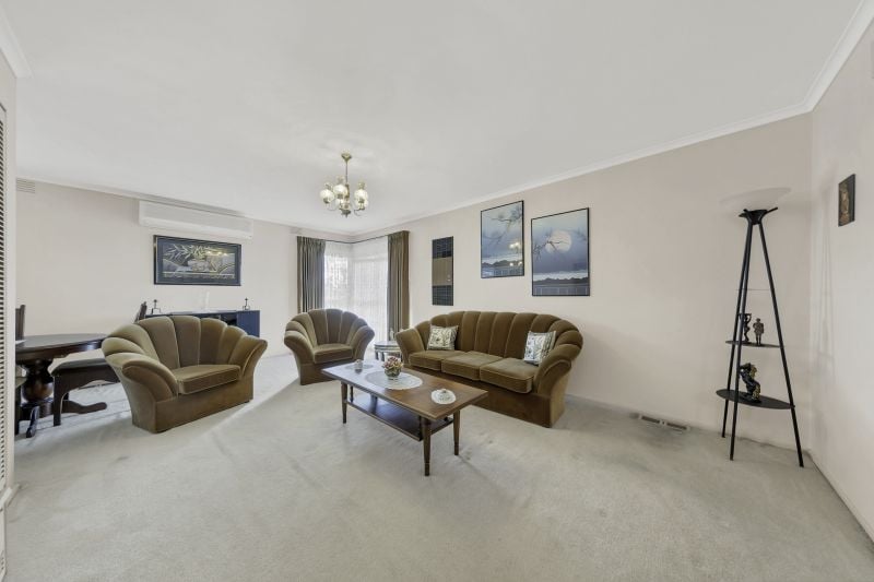 217 The Boulevard, Thomastown