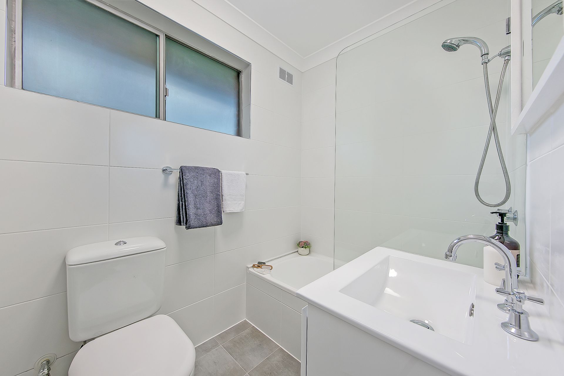 5/37 Meadow Crescent Meadowbank NSW, Meadowbank - Thumbnail 8
