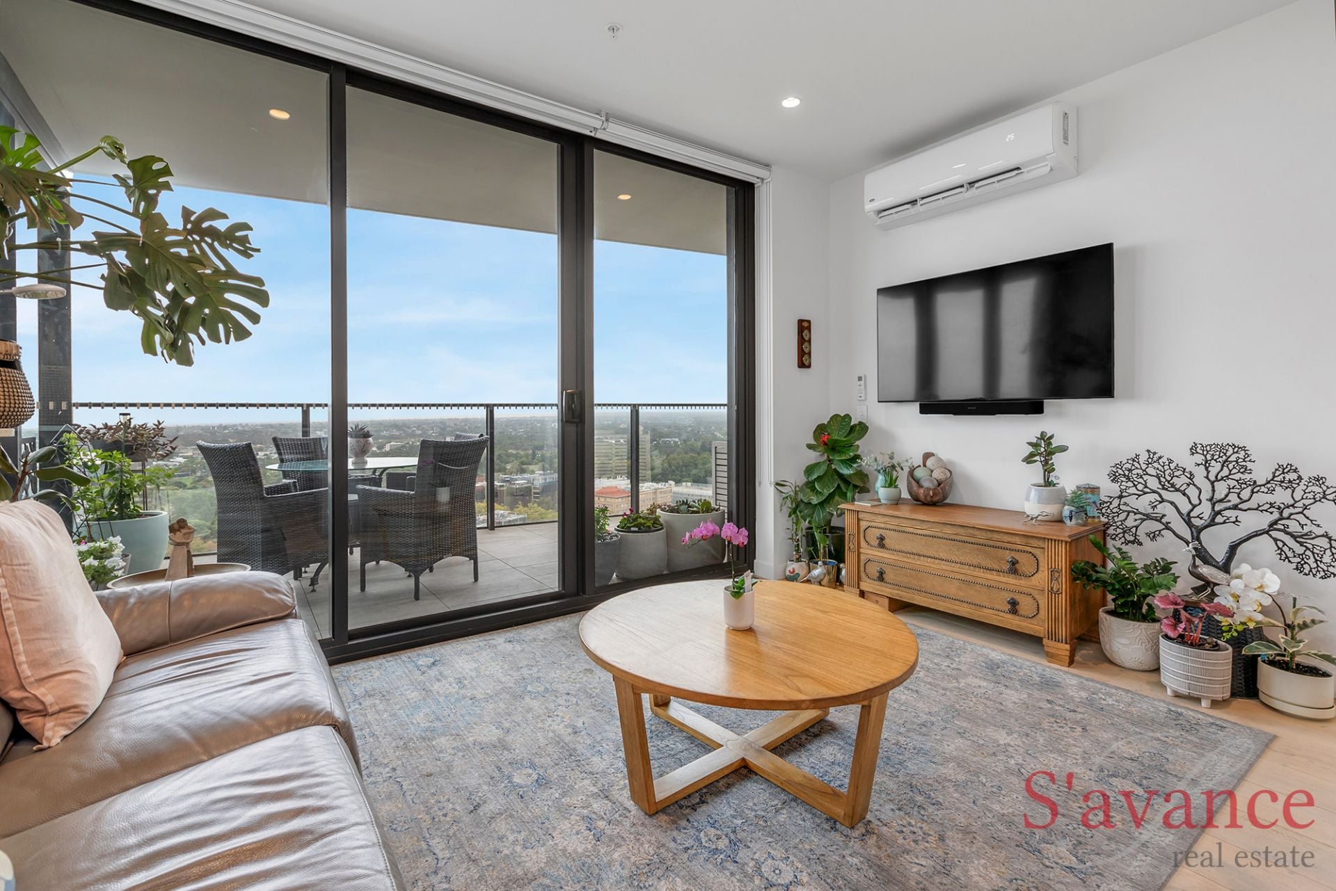 2204/17 Austin Street Adelaide SA, Adelaide - Thumbnail 2