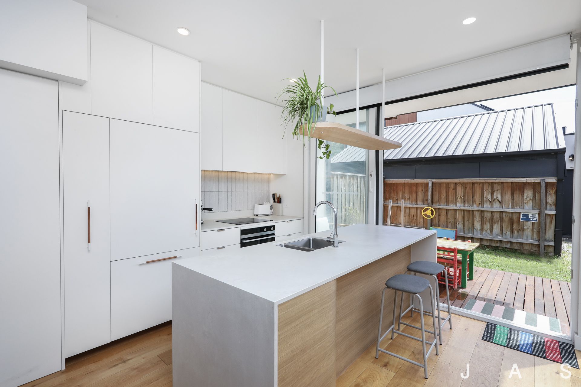 1/6 Steel Street Spotswood VIC, Spotswood - Thumbnail 5