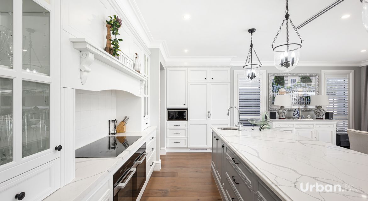 Colebee 26 Medallist Parade