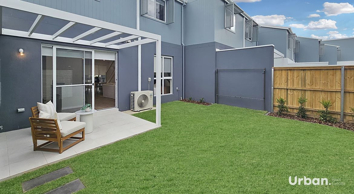 Oran Park 50 Grassbird Avenue