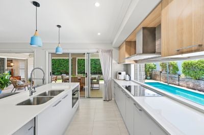 'Innes Lake View' – Design Excellence in Harmony with Nature