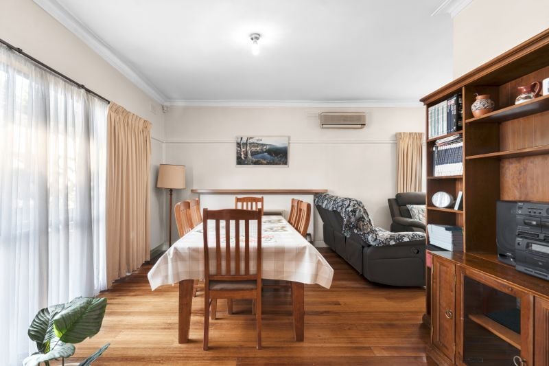 376 Station Street, Lalor