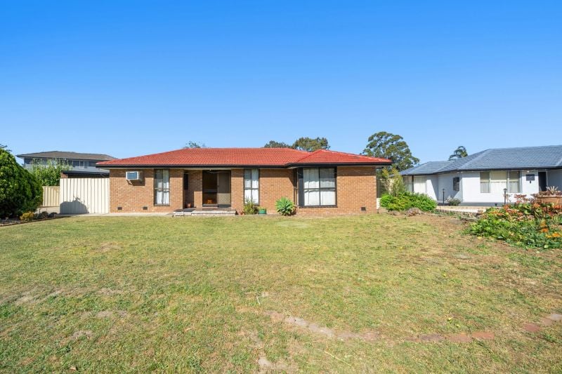 1 Sussex Court, Mill Park