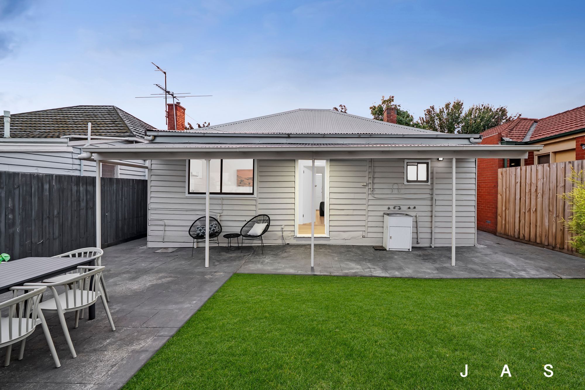 19 Southampton Street Footscray VIC, Footscray - Image 1