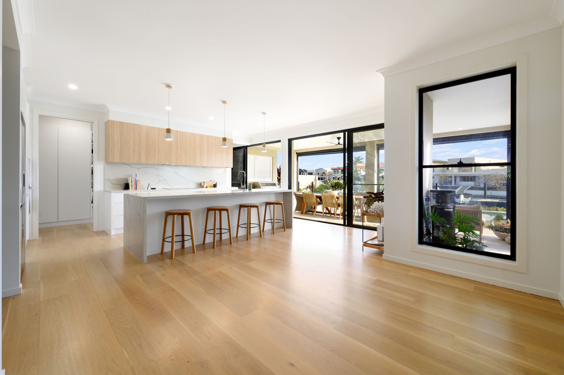 12 Queen Anne Court, Sovereign Islands - Thumbnail 7