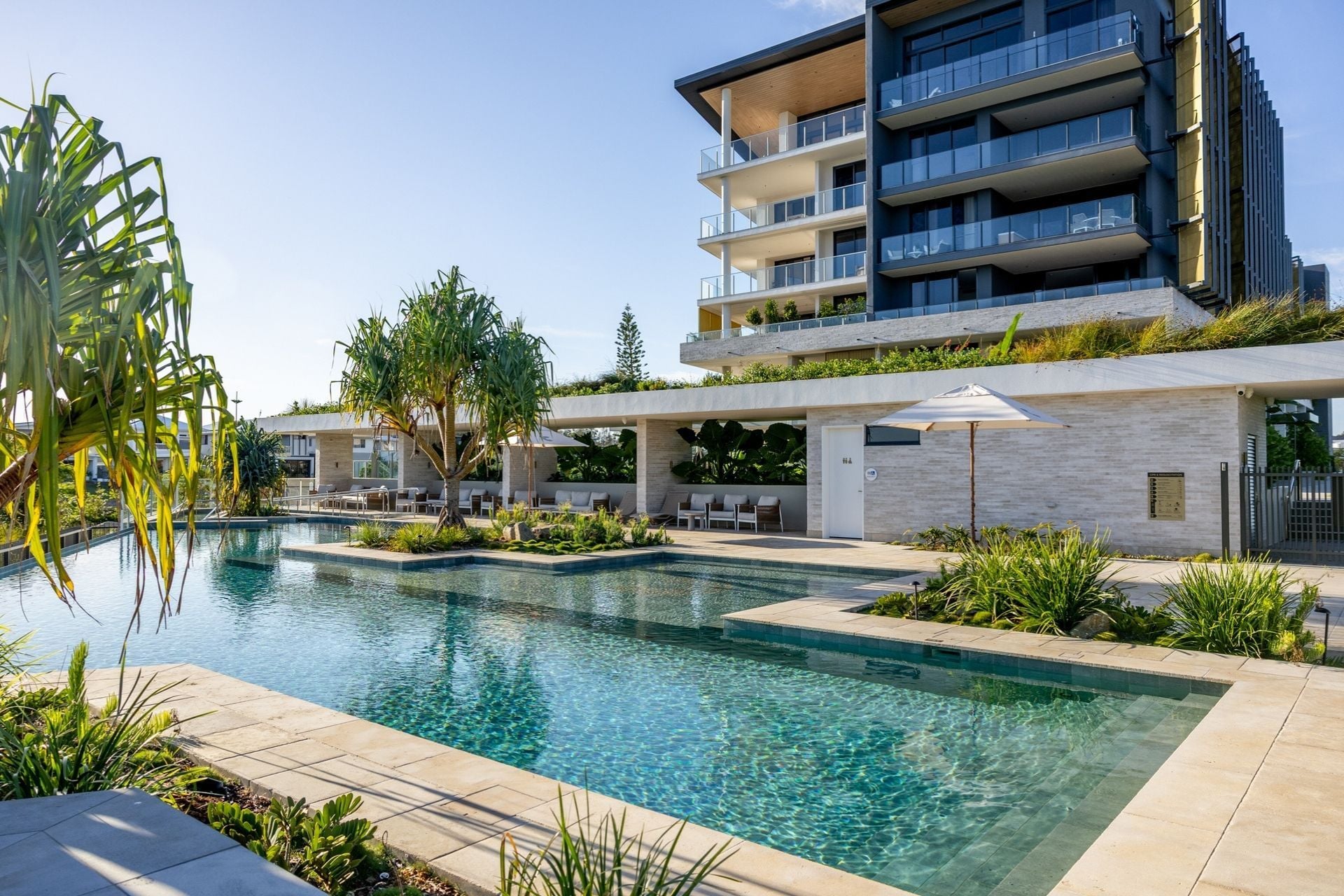 2105/18 Spitfire Banks Drive, Pelican Waters, Pelican Waters - Thumbnail 2