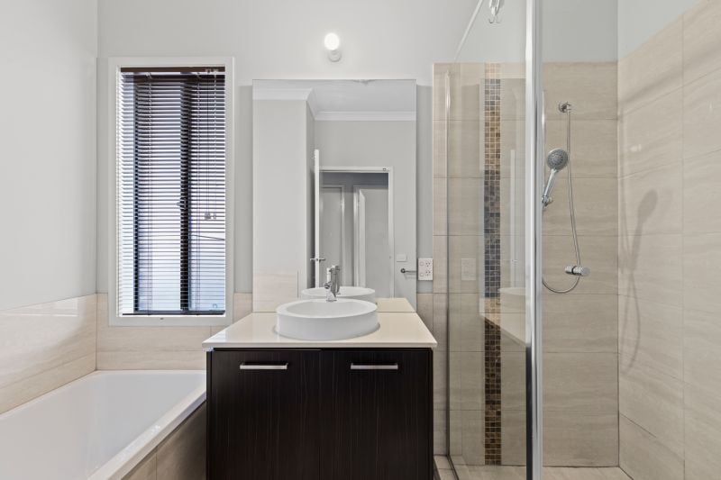 1 Highgate Hill, Epping