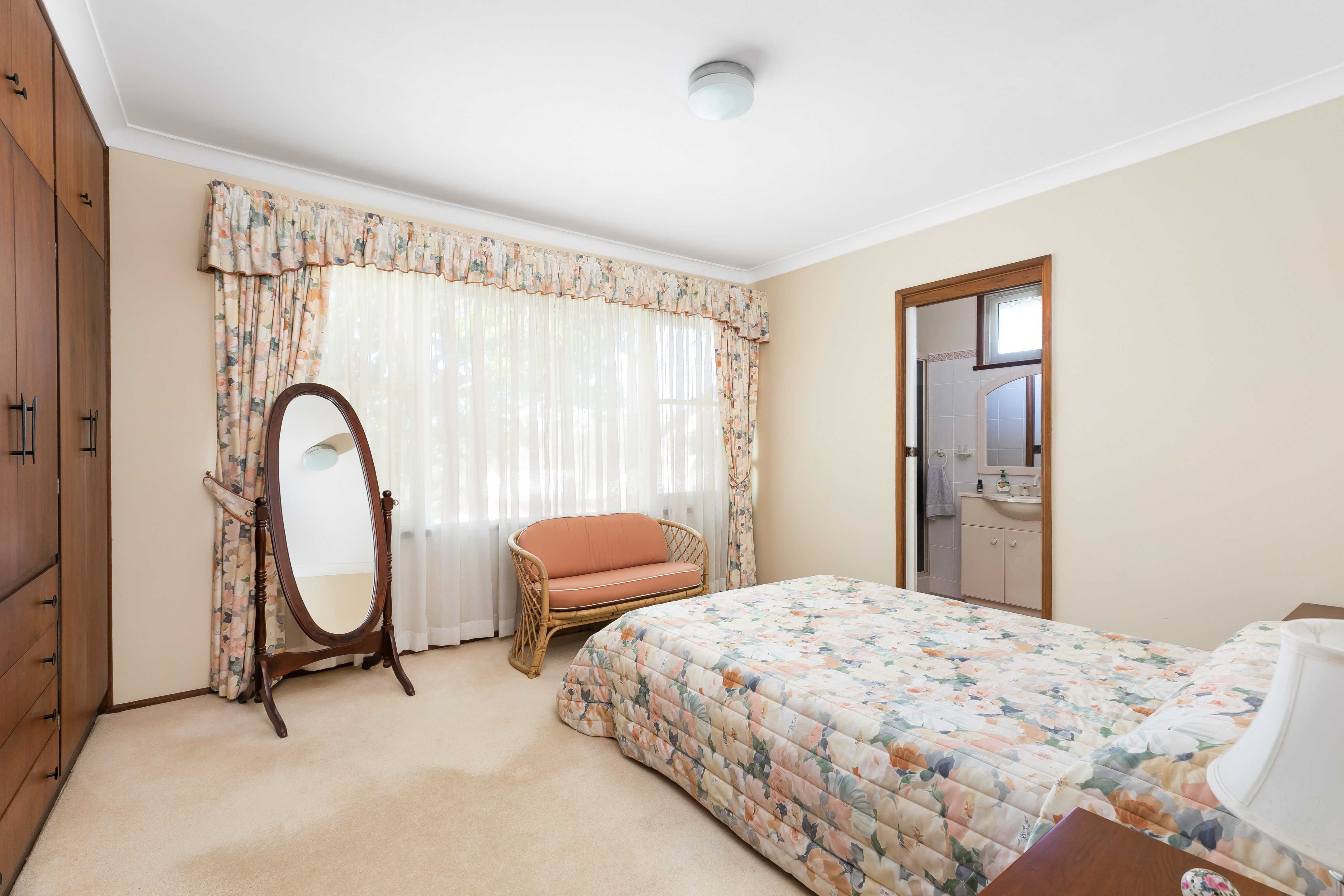 19 Amitaf Avenue CARINGBAH SOUTH 2229