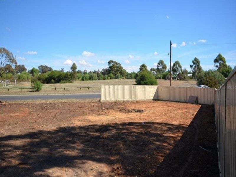 21B Thorpe Street California Gully VIC, California Gully - Thumbnail 2