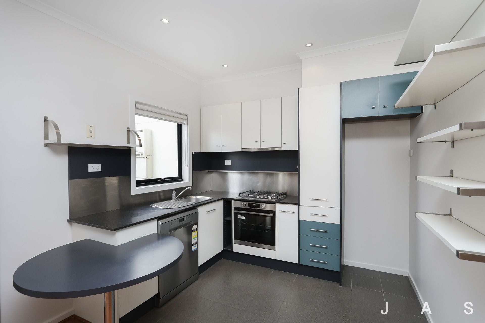 10/33 Rankins Road Kensington VIC, Kensington - Thumbnail 4