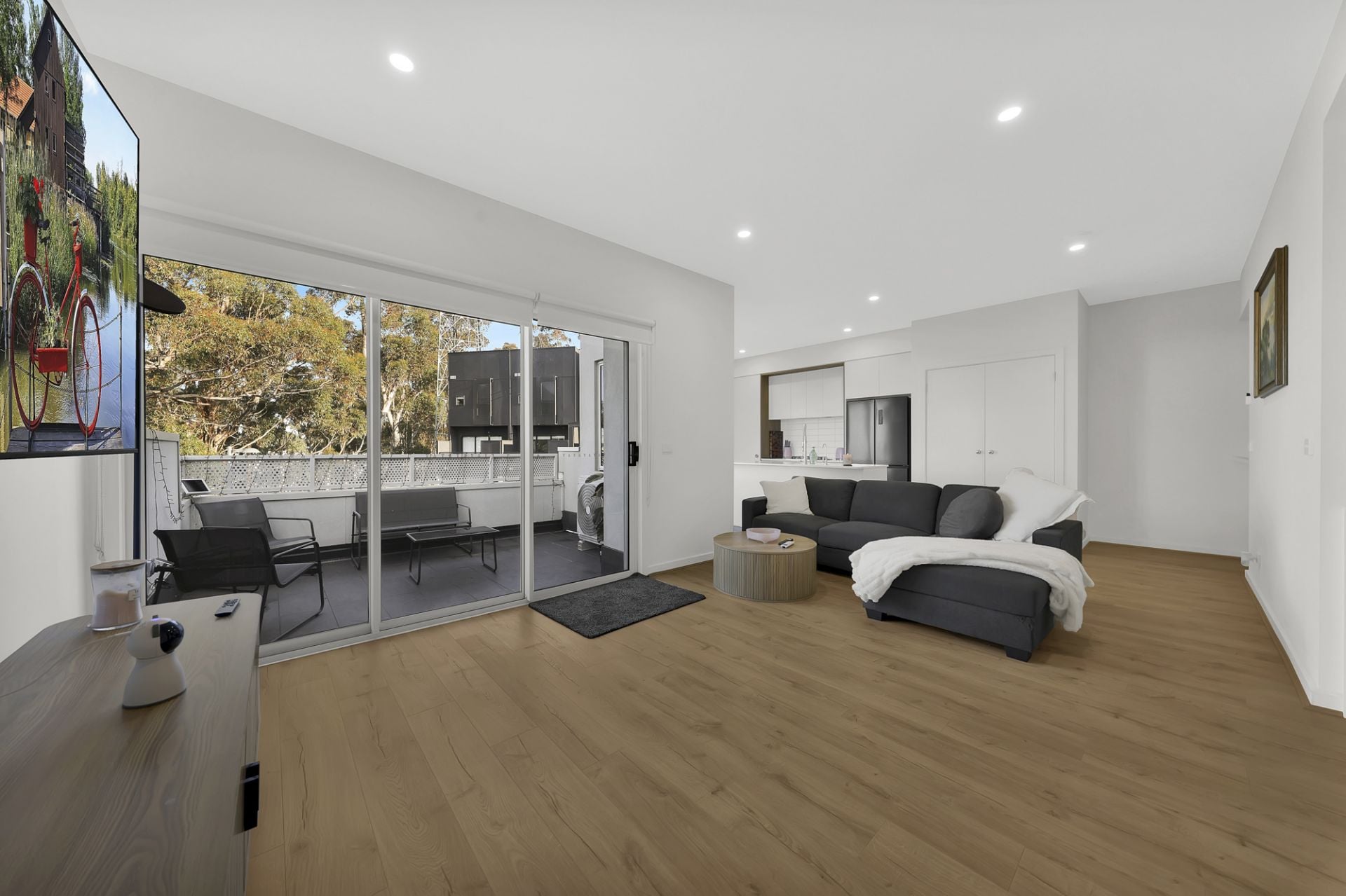 Modern 3-Level Townhouse in Prime South Morang Location