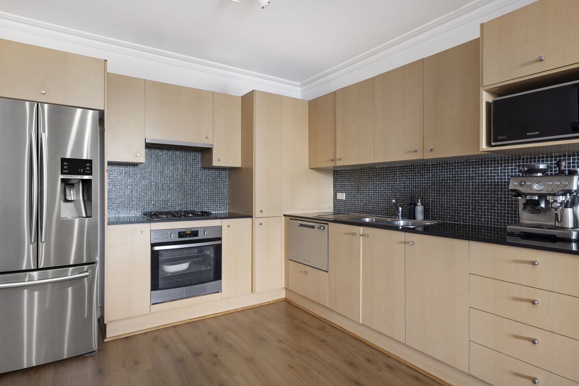 12/1 Greycliffe Street, Queenscliff, Queenscliff - Thumbnail 4