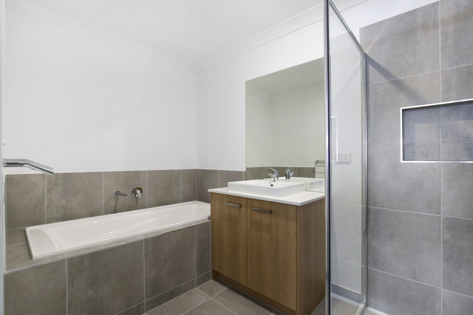 PEACEFUL, CONVENIENT & AFFORDABLE!