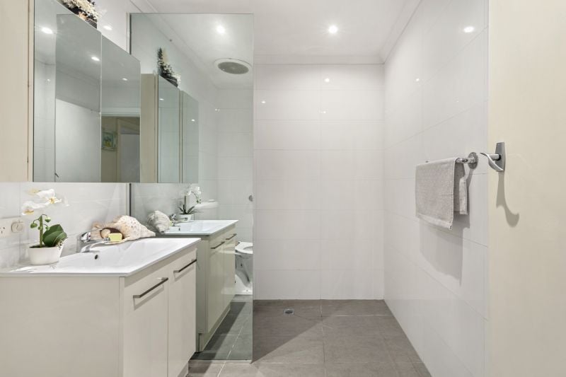 95 Spring Street, Thomastown