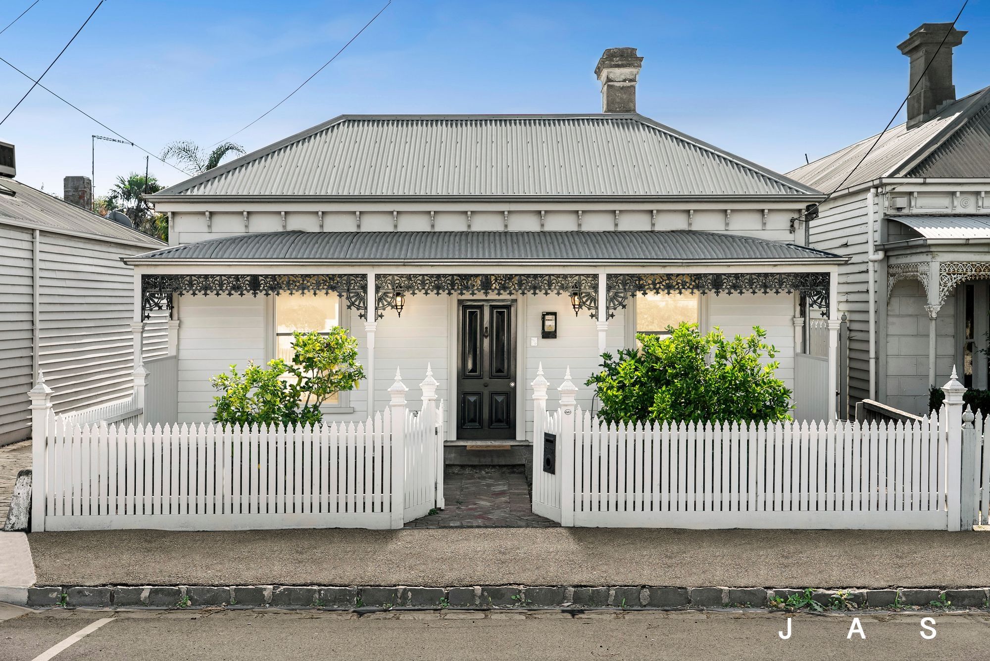 58 Russell Place Williamstown VIC, Williamstown - Thumbnail 2