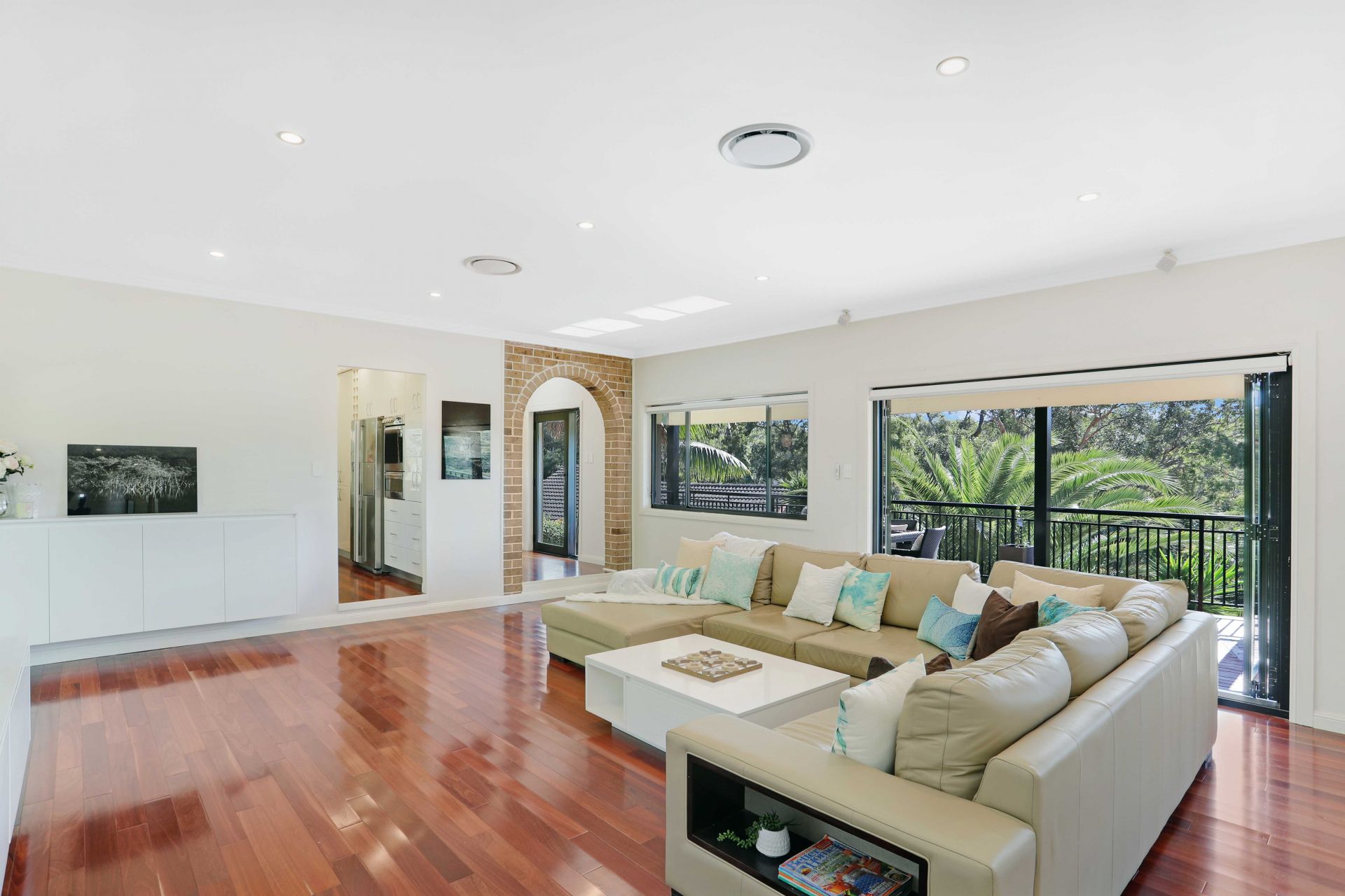 27 Alkaringa Road, GYMEA BAY, Gymea Bay - Thumbnail 5